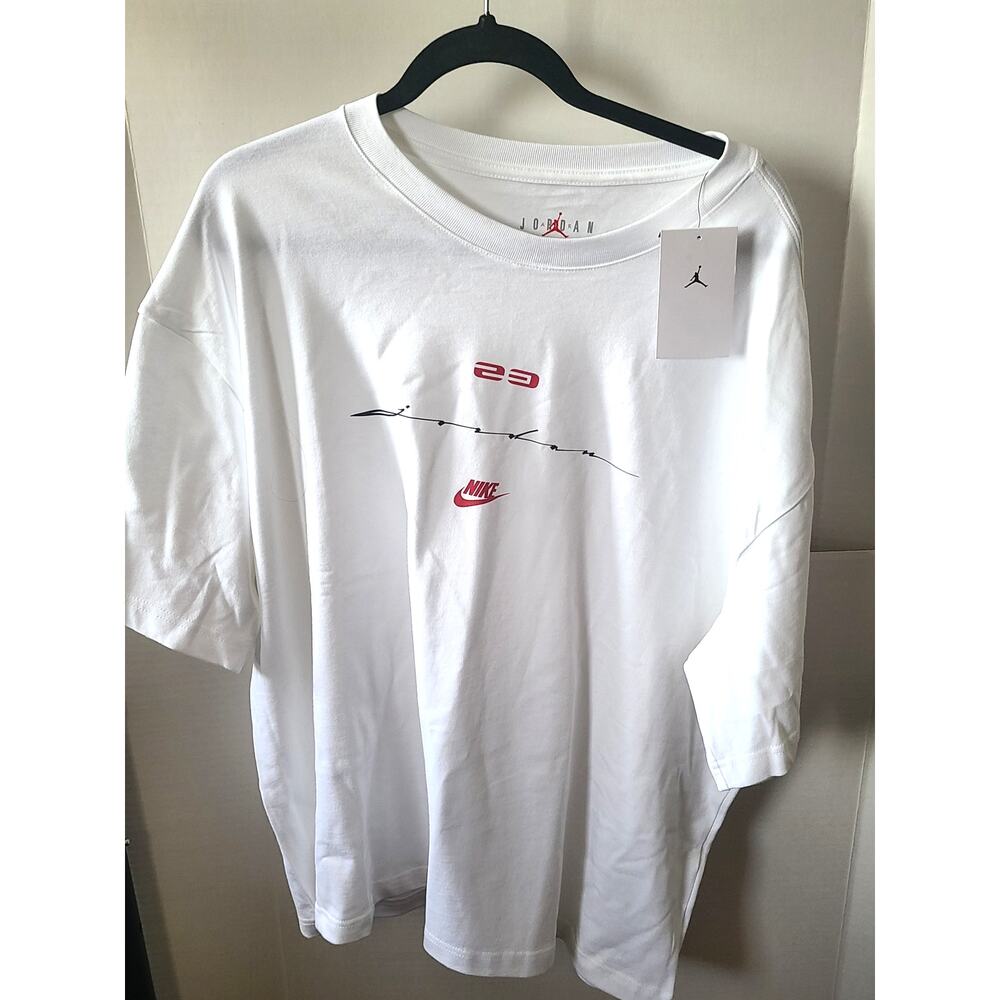 Brand New Jordan Graphic T-Shirt – White (With Tags)